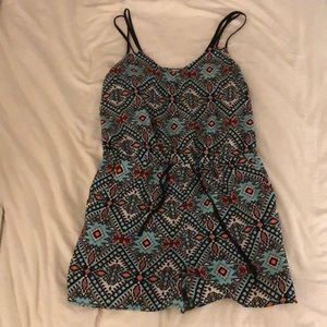 Patterned romper